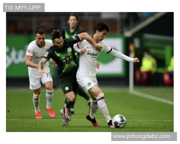 中国足球史上绝杀球星的辉煌瞬间与传奇之路分析